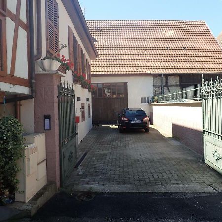 Les Gites De La Tour, Appartement "La Plaine" سانت هيبوليت المظهر الخارجي الصورة